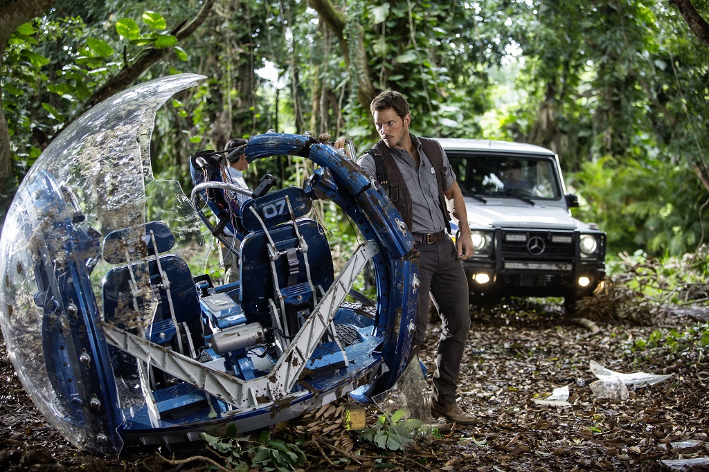 Hàng loạt xe Mercedes-Benz tham gia diễn xuất trong “Jurassic World”