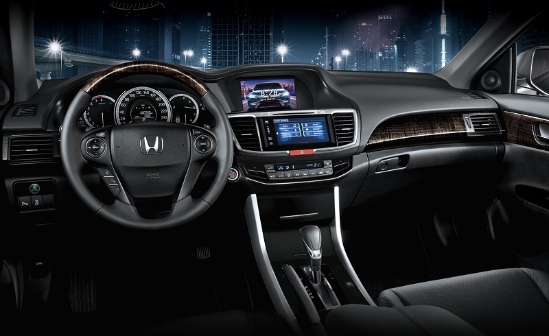 Honda Accord 2016 bắt đầu được bán tại Việt Nam, giá 1,47 tỷ đồng 