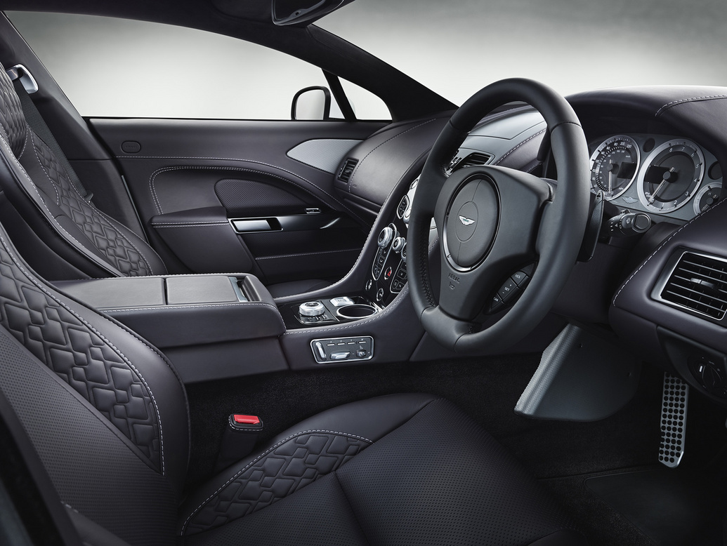 Aston Martin ra mắt chiếc DB9 mạnh mẽ nhất giá 220.000 USD