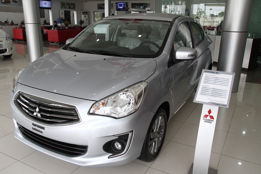 Đánh giá xe Mitsubishi Attrage 2014