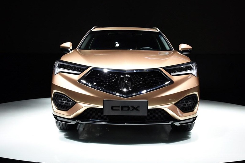 Acura ra mắt CDX 2017, đối thủ nặng ký của Mercedes-Benz GLA và Audi Q3