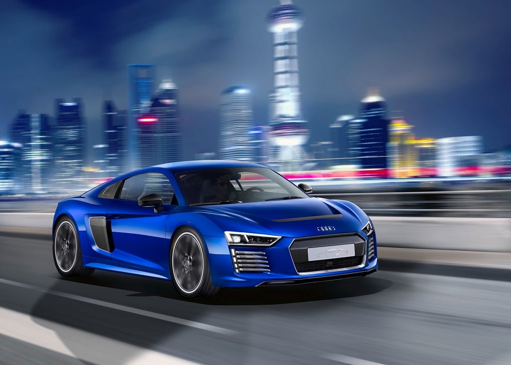 Audi ra mắt phiên bản R8 E-tron có công nghệ tự lái