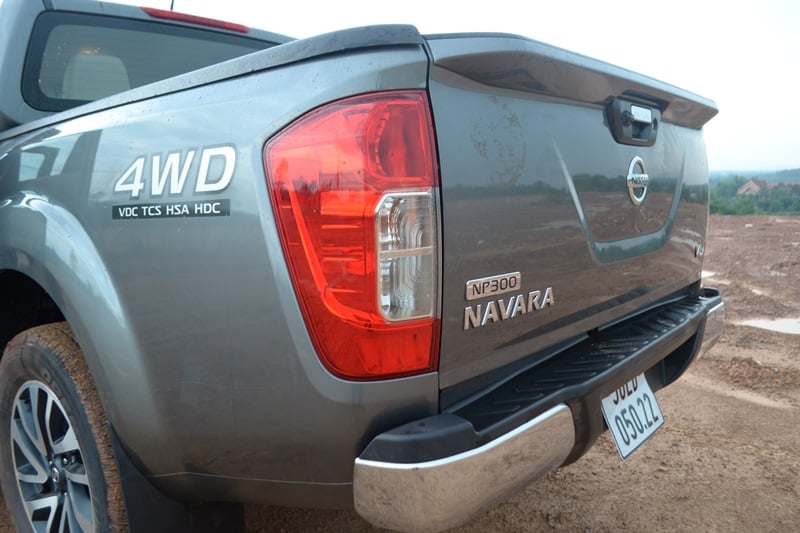 Đánh giá Nissan NP300 Navara: “xứng danh anh tài” xe bán tải