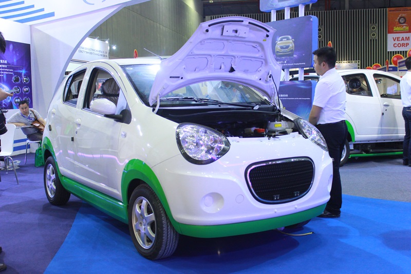 Xe điện Trung Quốc lạc lỏng giữa Saigon AutoTech 2016