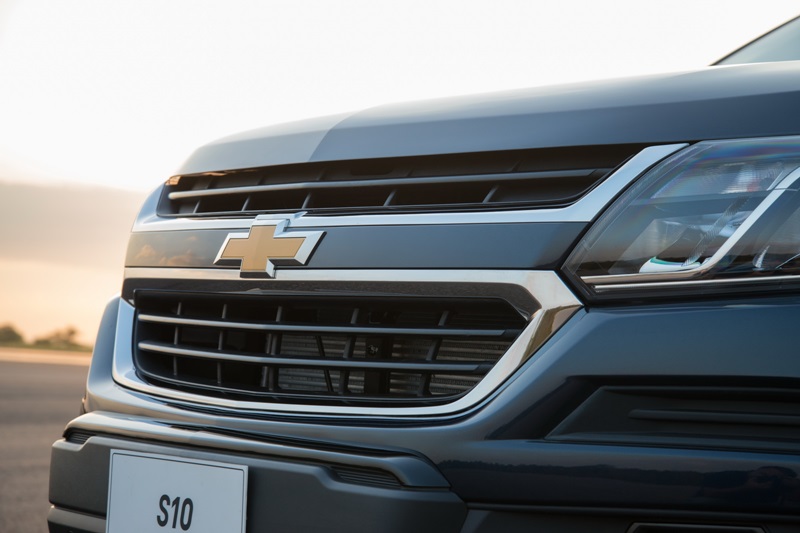 Bản nâng cấp Chevrolet Colorado 2017 ra mắt thị trường 
