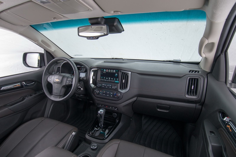 Bản nâng cấp Chevrolet Colorado 2017 ra mắt thị trường 