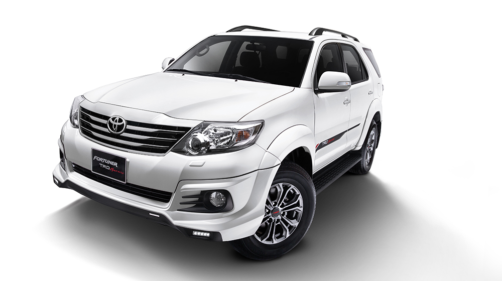 Toyota Việt Nam giới thiệu Fortuner TRD Sportivo 2015 với giá 1,082 tỷ đồng