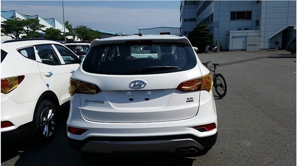 Hyundai Santa Fe facelift 2016 lộ ảnh không ngụy trang