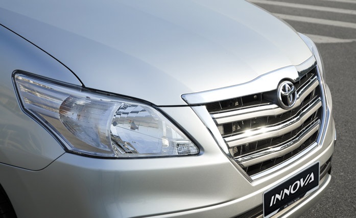 Đánh giá về “Kỷ lục gia” Toyota Innova 2014