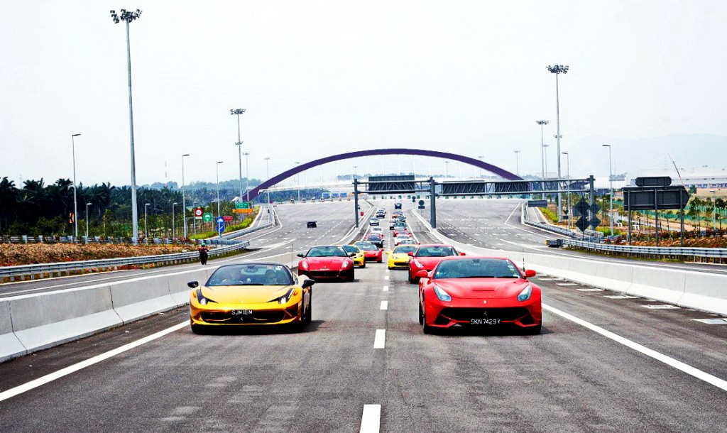 “Dàn chiến mã” Ferrari hành trình qua các quốc gia Đông Nam Á