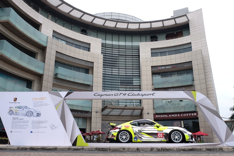 “Siêu phẩm” Porsche Cayman GT4 Clubsport bất ngờ xuất hiện tại Việt Nam