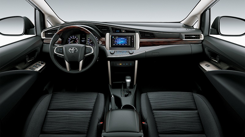 Toyota khẳng định vị thế trong phân khúc MPV với Innova Venturer