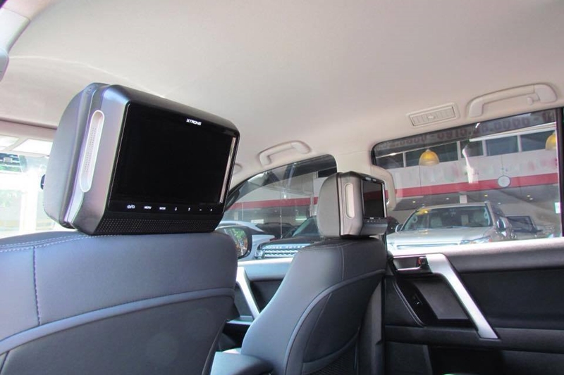 Toyota Land Cruiser Prado 2016 đi 25.000 km nhìn như xe mới, rao bán 2,2 tỷ đồng