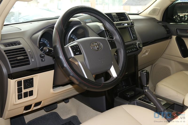 Toyota Land Cruiser Prado 2017 đi 1.000 km bán lại không lỗ.