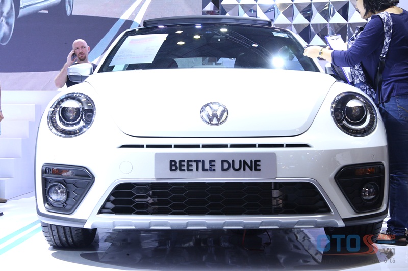 [VIMS 2017] – Toàn cảnh gian hàng Volkswagen, Passat và Beetle Dune làm “vedette”