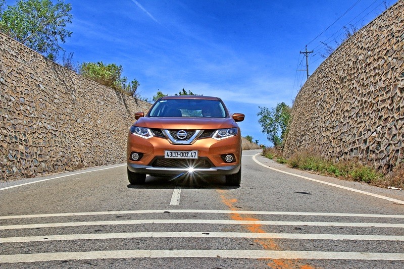 Đánh giá Nissan X-Trail: Làn gió mới trong phân khúc crossover tầm trung