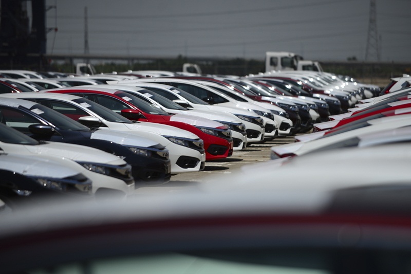 “Vượt ải” Nghị định 116, ô tô nhập khẩu tháng 3 tăng chóng mặt 