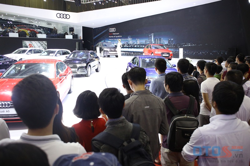 Kiên trì giảm giá, thị trường ô tô Việt tăng trưởng nhẹ trong tháng 10