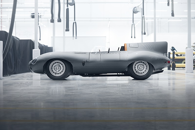 Jaguar “hồi sinh” mẫu xe đua huyền thoại D-Type