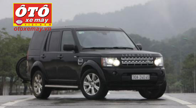 Land Rover Discovery SE SDV6 2016 review  CarsGuide