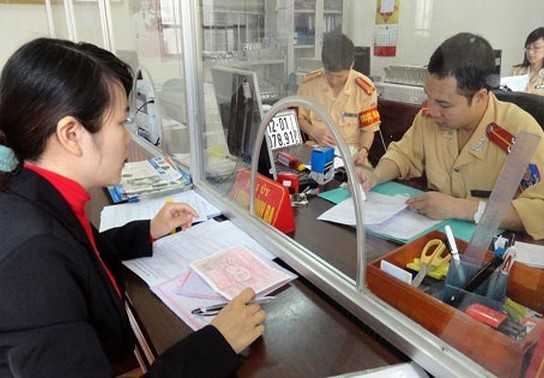 Mua ô tô cũ, làm thủ tục sang tên như thế nào?