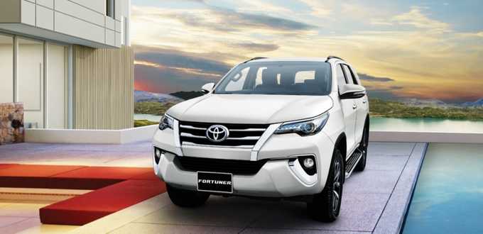 So sánh Fortuner máy xăng và máy dầu