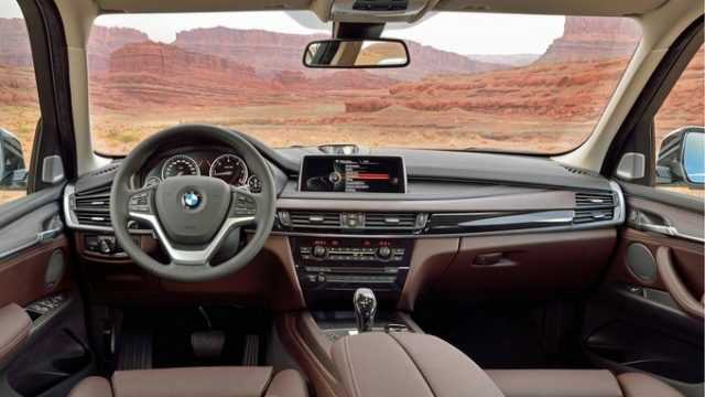 Cả nội thất và ngoại thất của BMW X3 đều được cải tiến. Nguồn: edmunds.com