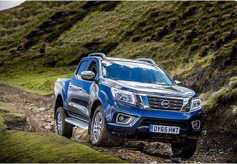 Nissan Navara và Toyota Hilux - thiết kế ngoại thất nào nổi bật hơn