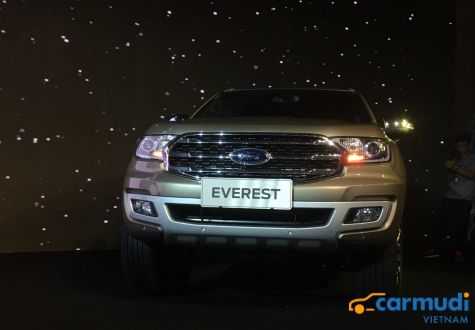 Ford Everest 2018 "chào" thị trường Việt, giá từ 1,112 tỷ đồng