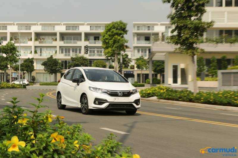 Tin thị trường xe hơi Honda Jazz carmudi vietnam