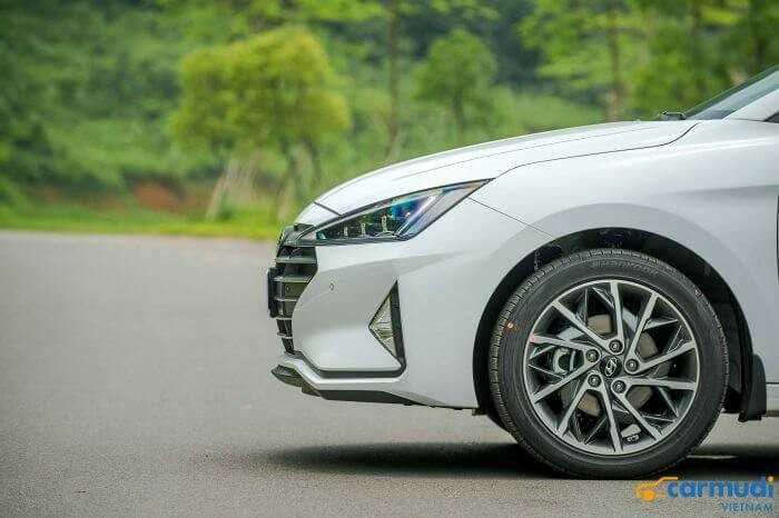 La-zăng của xe oto Hyundai Elantra 2019 carmudi vietnam