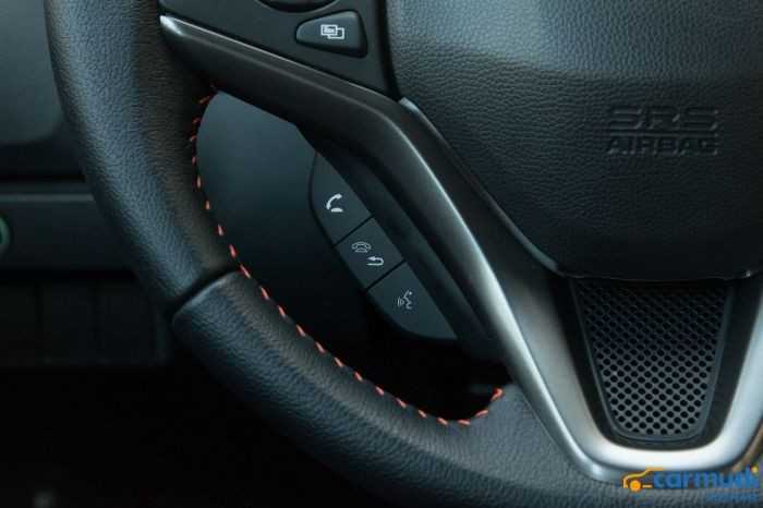 đàm thoại rảnh tay của xe Honda Jazz carmudi vietnam