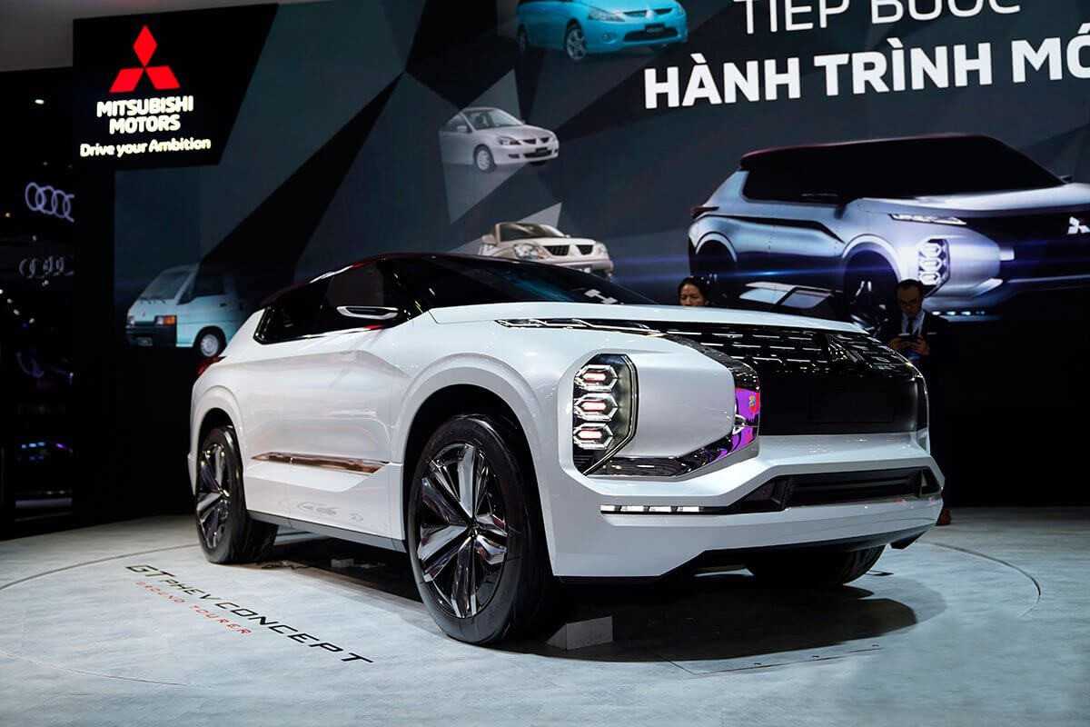 Mitsubishi GT-PHEV Concept mang tương lai đến Việt Nam