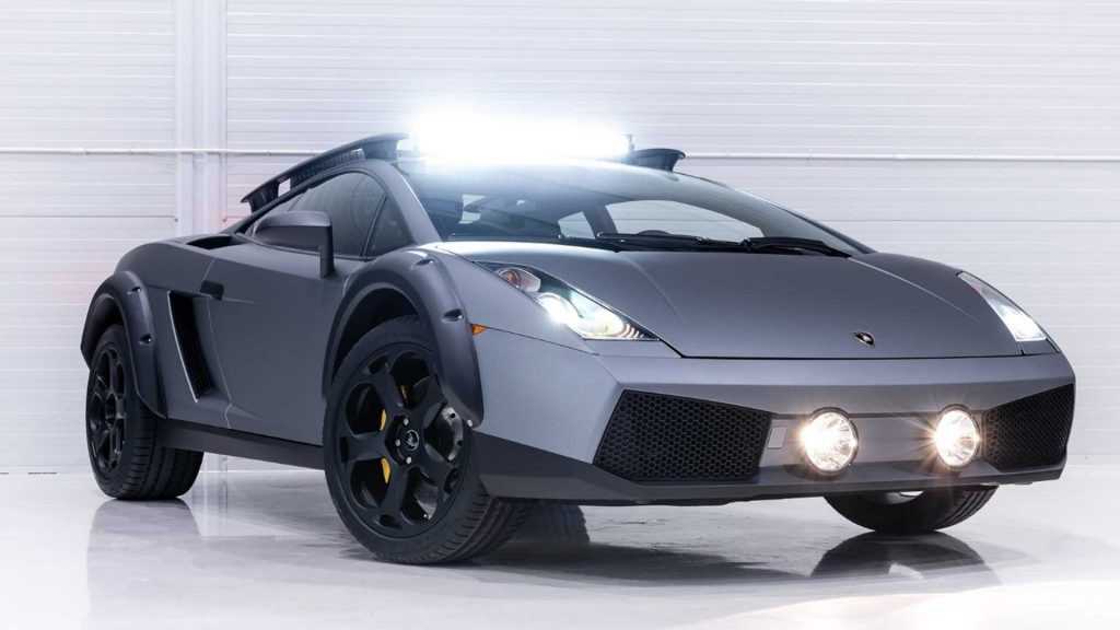 Xế sang Lamborghini Gallardo hóa thành 