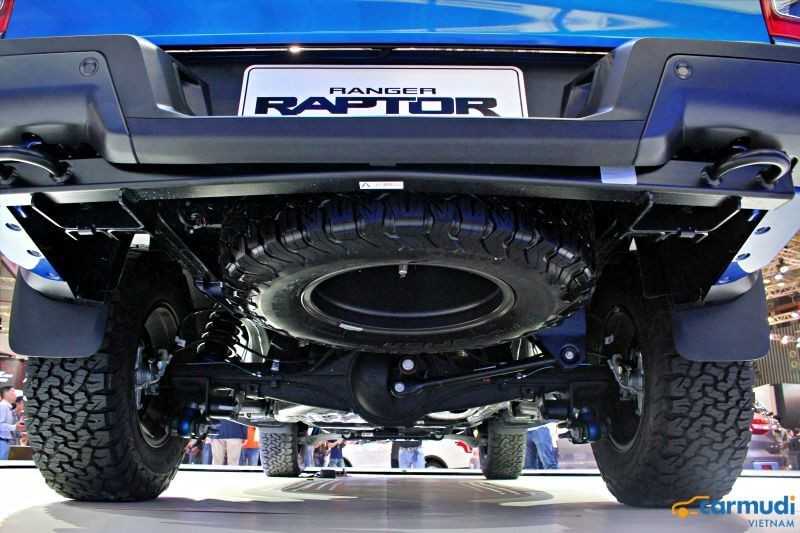 Hệ thống giảm xóc của xe Ford Ranger Raptor 2019 carmudi vietnam