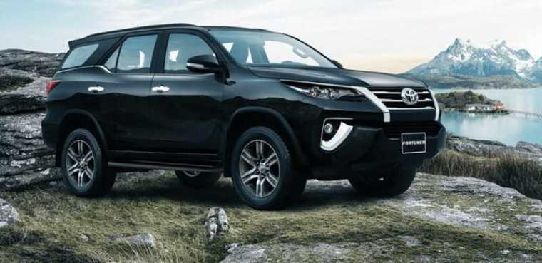 Toyota Fortuner giá từ 1.033 – 1.354 triệu đồng