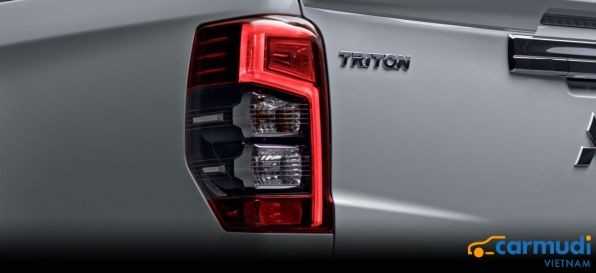Cụm đèn hậu LED của xe Mitsubishi Triton carmudi vietnam
