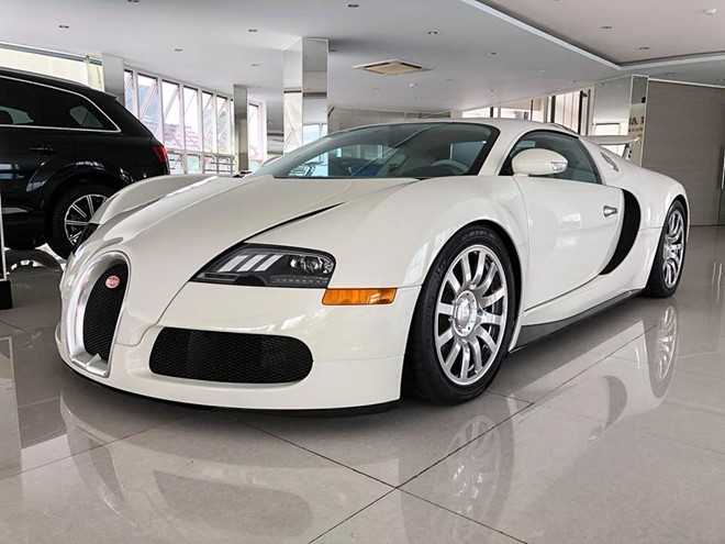 Bugatti Veyron là một trong những siêu xe được mệnh danh là “Vua tốc độ”