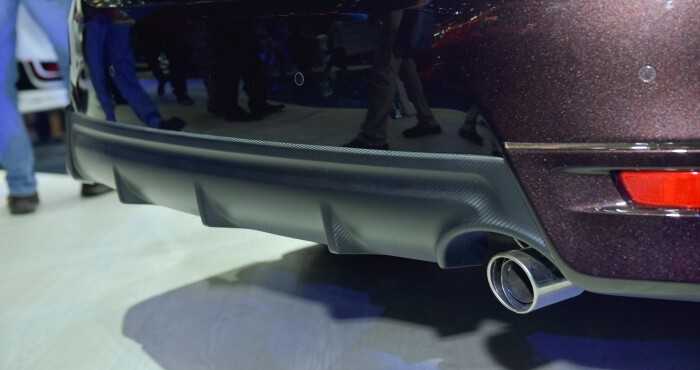 Cụm ống xả của xe Toyota Corolla carmudi vietnam