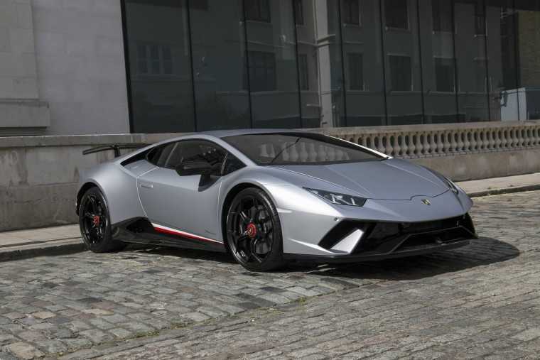 Lamborghini Huracan bản Performante đã về tới Việt Nam, giá từ 33 tỷ VĐ -  Blog Xe Hơi Carmudi