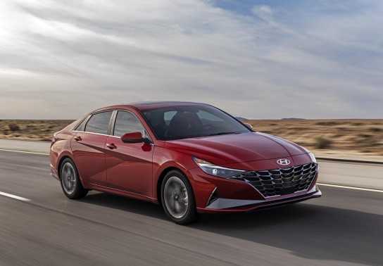 Cùng khám phá chi tiết lạ đắt giá trên Huyndai Elantra 2021