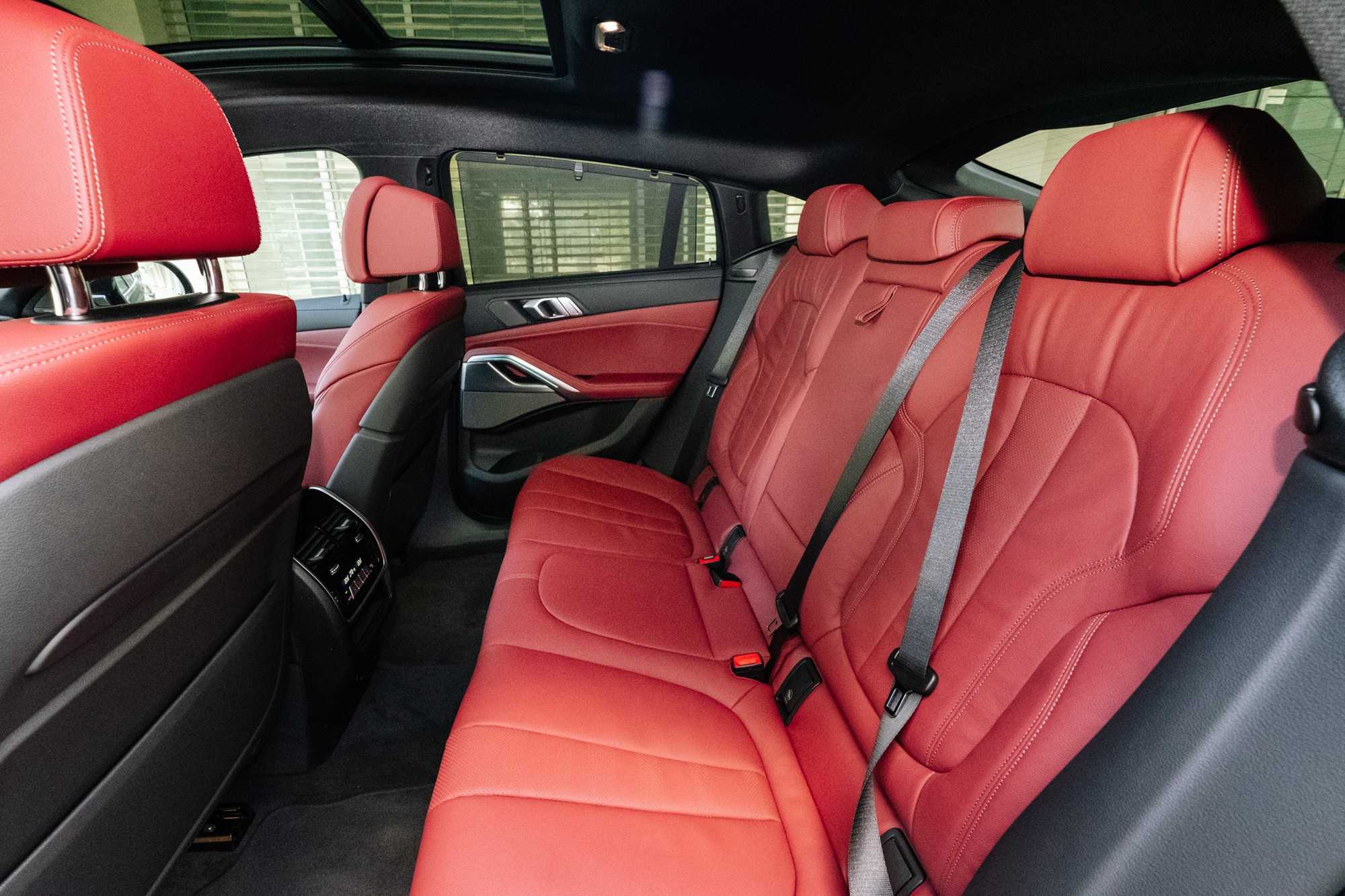 hàng ghế BMW X6 2020 