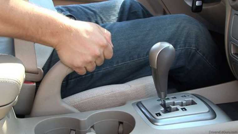 Những lỗi cơ bản thường gặp ở người lái xe ô tô - Blog Xe Hơi Carmudi