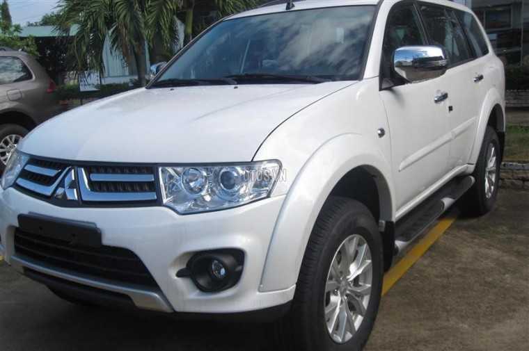 Used 2015 Mitsubishi Pajero Sport 25 AT for sale in दलल at Rs1050000   CarWale