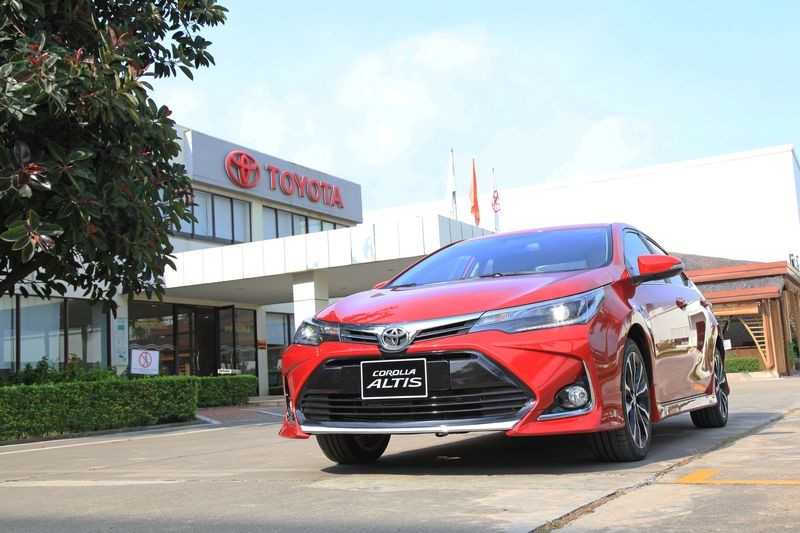 Đánh giá xe Toyota Corolla với đối thủ carmudi vietnam