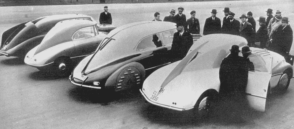 Những chiếc xe được thiết kế bởi Paul Jarre
