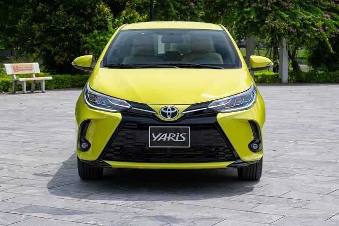 Đầu xe ô tô Toyota Yaris giá rẻ carmudi vietnam