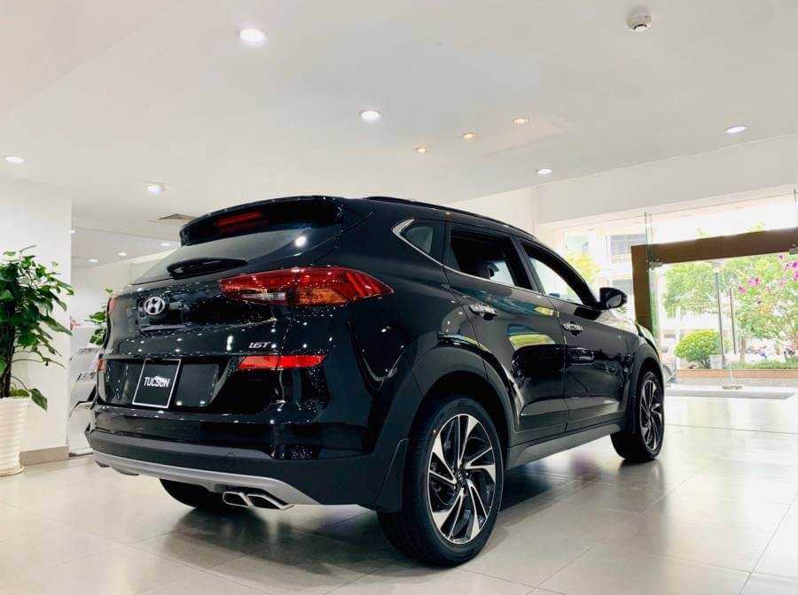 Đuôi xe Tucson facelift mang phong cách thiết kế trẻ trung