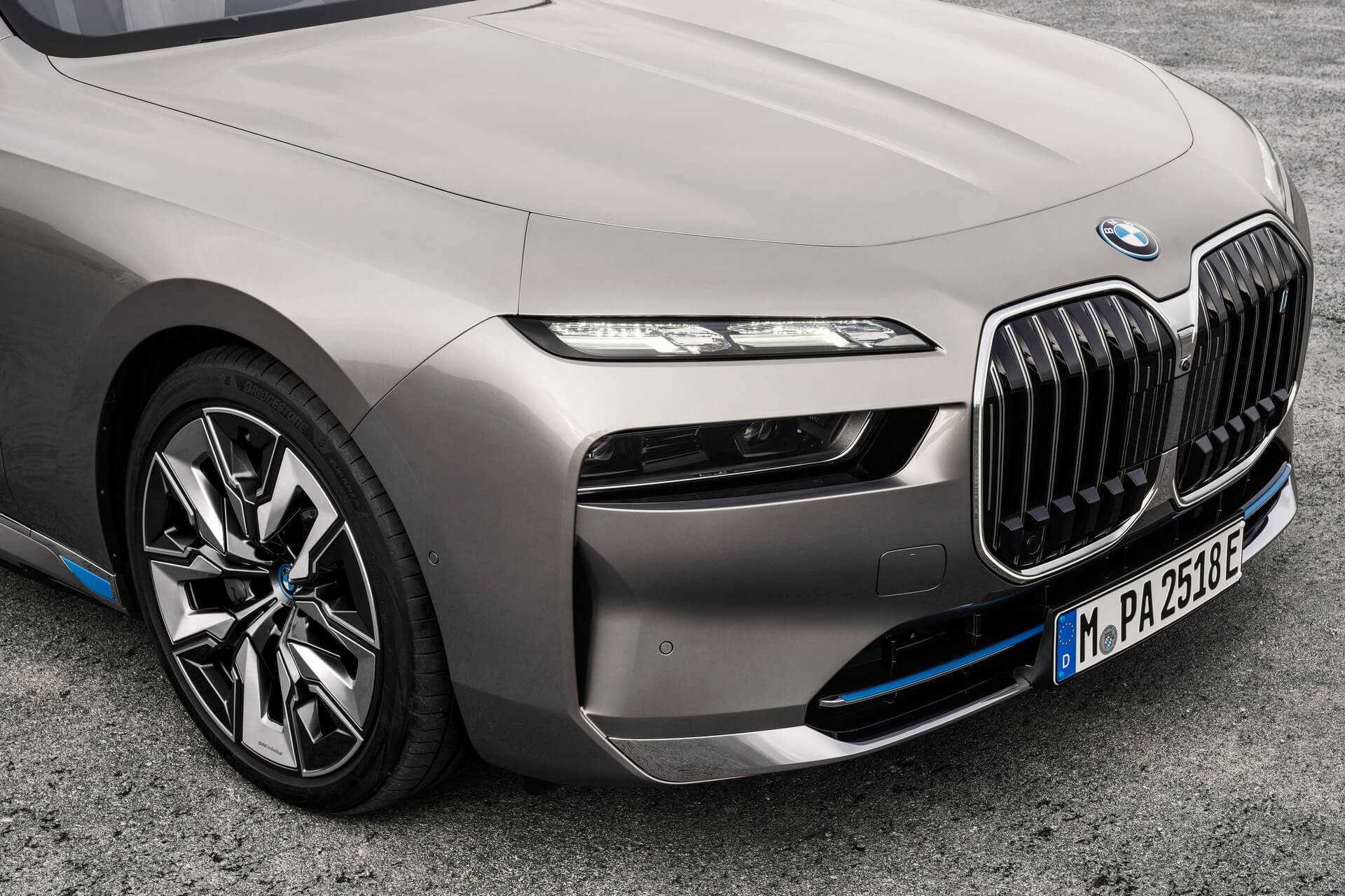 Ra mắt xe điện BMW i7, hoạt động tối đa 625 km-4