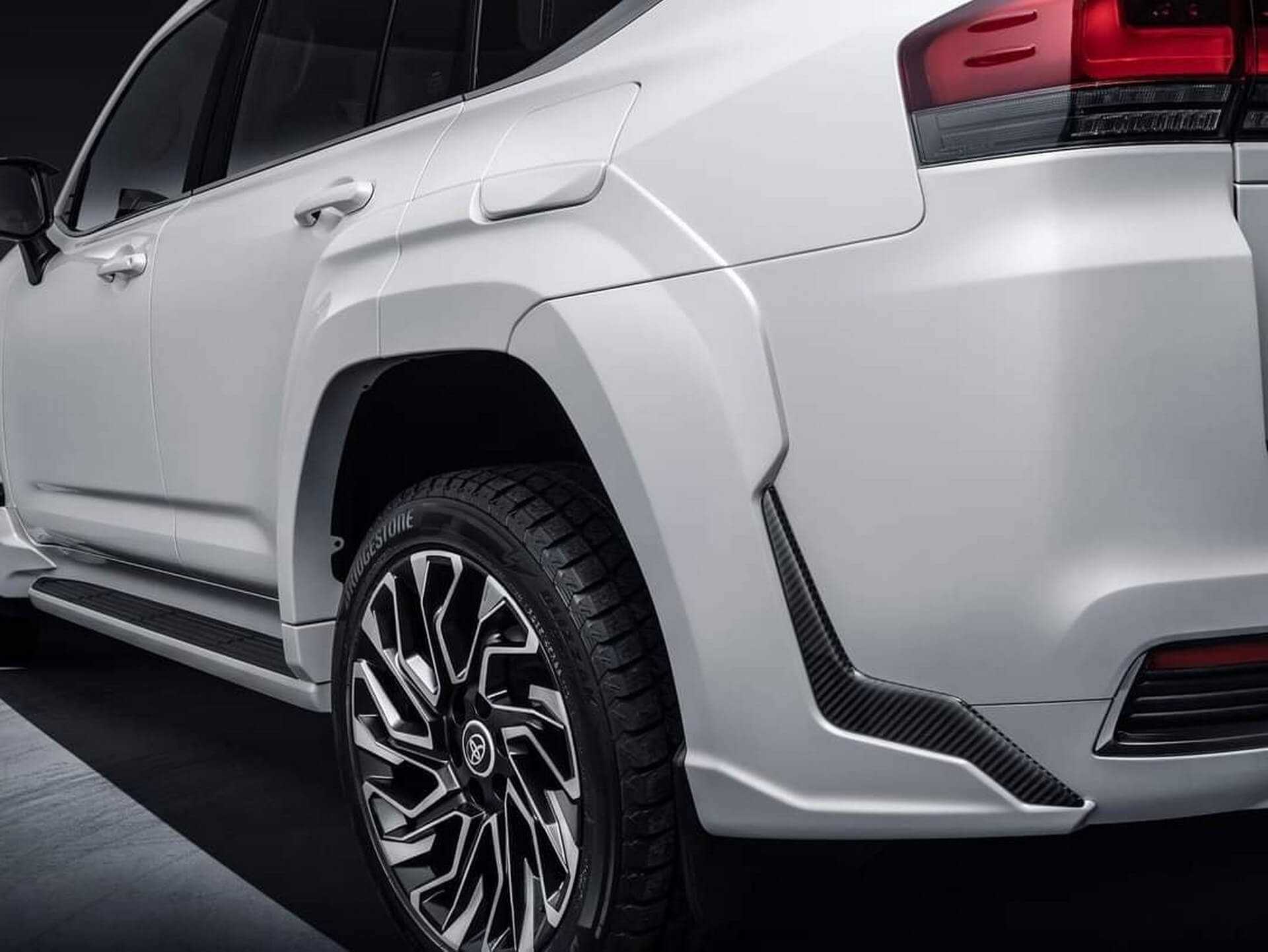 Toyota Land Cruiser 2022 độ theo phong cách hầm hố-6